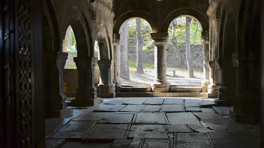 アルメニア２～世界遺産修道院二つ