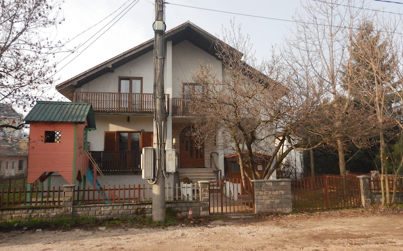 Old Town House（ニクシチ）
