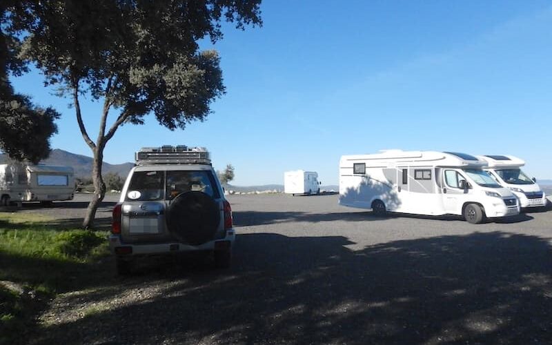 Parking caravanas Vía Verde de Ledrada（レドラダ）